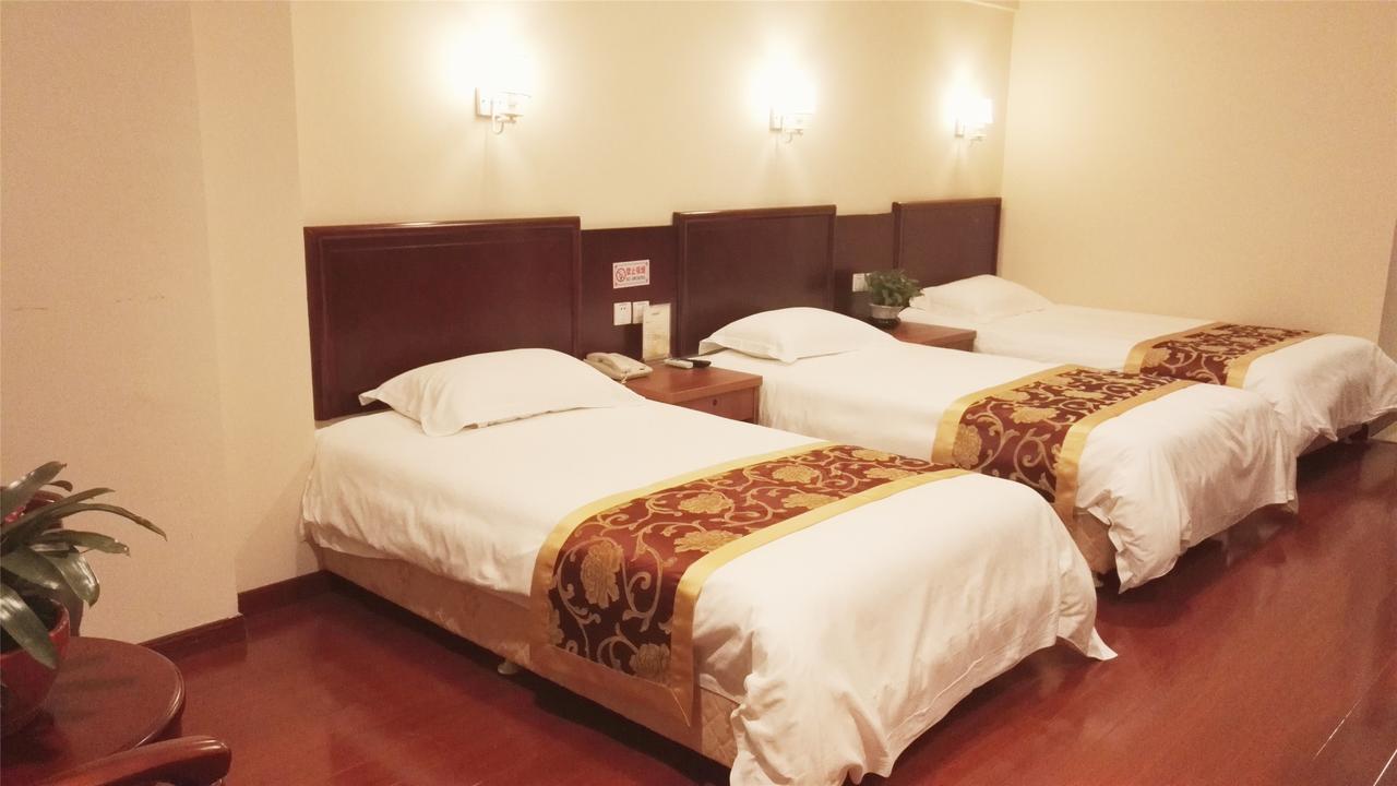 Greentree Inn Huai'An Bus Station Golden Eagle Xinya Huaihai Road Business Hotel Экстерьер фото